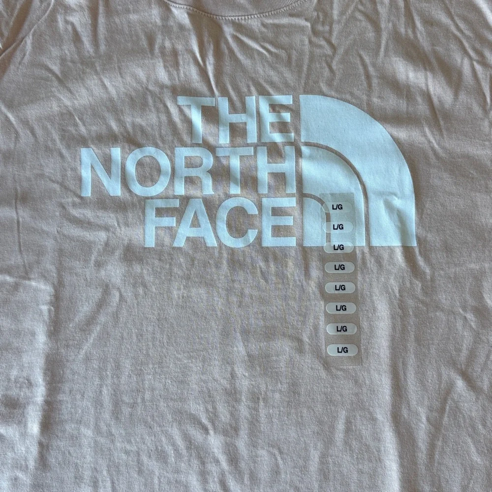 The North Face Women’s Short-Sleeve Logo Tee - Picture 4 of 9